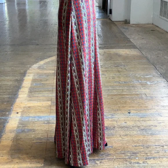70s handcrafted polyester maxi dress - Picture 3 of 14